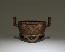 A Bronze Censer. Four character mark at base picture