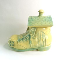 Vintage McCoy Cookie Jar Old Woman Lived in Shoe Nursery Rhyme W23 picture