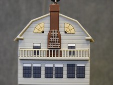 Midnite Movies NEW * Amityville House Clip * Blind Bag Series 2 Horror Monogram picture
