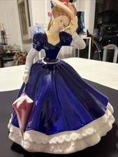 Royal Doulton Pretty Ladies HN4802