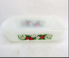 Vtg. Glasbake 1 1/2 Qt Milk Glass Strawberries & Creme Loaf Pan. picture