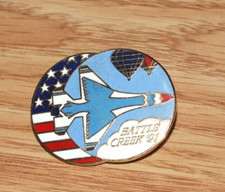 American Flag Battle Creek 1991 American Flag Hot Air Balloon Collectible Pin picture