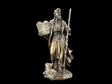FIGURINE - MOSES WITH THE BOARD OF COMMANDMENTS VERONESE (WU76128A4) picture