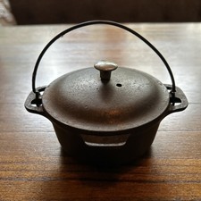Antique Vintage Griswold Cast Iron Table Service Dutch Oven w/ Lid & Bail No. 0 picture