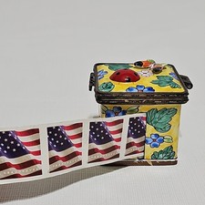 Kelvin Chen 2002 Porcelain Stamp Dispenser With 88 USPS Forever Stamps  picture