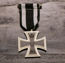 WWI Germany 1914 1813 Iron Cross 2nd Class German Medal W Ribbon W Box Replica picture