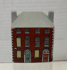 Wade Ireland Bally Whim Village Porcelain Figurine The Dentist House #5 Vintage picture