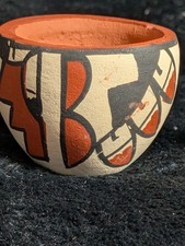 D Gachupin Artist Signed Jemez Pueblo Pottery Bowl, Native American Hand Made, picture