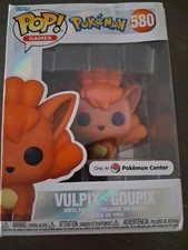 Pokémon Vulpix #580 Vinyl Figure Pokemon Center Exclusive picture