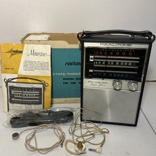 RARE VTG REALTONE MAESTRO TRANSISTOR RADIO W/BOX, MANUAL, STRAP, HEADPHONES READ picture