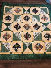 Vintage hand quilted hand stiched golf quilt 64x62 double sided Rare picture