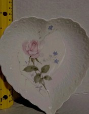 Mikasa April Rose Heart Shaped Porcelain Trinket Dish MCM Japan 