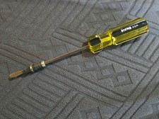 VINTAGE GREAT NECK TOOLS 1/4” SLOTTED SCREW HOLDING SCREWDRIVER USA 7