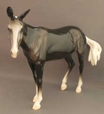 Breyer 2026 Vintage Club Mabel Molly Mule Glossy Charcoal Very Sweet 1 of 1200 picture