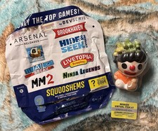 Jazwares Roblox DevSeries Squooshems Series 1 mystery blind bag 2022 picture