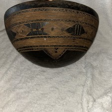Vintage Nigerian Fulani Hand Engraved Wood Bowl - Unique Geometric Design WOW picture