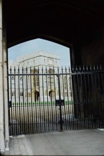 c1960's Kodachrome 35mm Slide, Windsor Castle Gateway Iron Gate England British picture