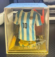 MyJersey by Fancollex Vault Series Diego Maradona 1986 Home Jersey Figure gold picture