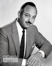 MEL BLANC LEGENDARY VOICE AND COMIC ACTOR - 8X10 PUBLICITY PHOTO (AB-012) picture