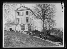 Chareau Hachette France 1917 ARC Tuberculosis Sanatorium Garden Women Children picture