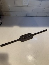 Vintage Butterfield & Co. No 32-B Screw Bolt Tap Die Threader Tool Made USA Used picture