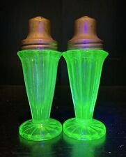 Vintage Jeannette Uranium Glass Sierra Green Pinwheel Salt Pepper Shakers picture