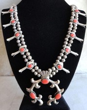 VINTAGE 1970's-80's NAVAJO STERLING SILVER CORAL SQUASH BLOSSOM NECKLACE 25.5