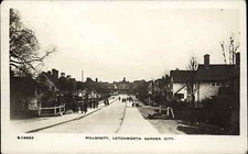 Vintage RPPC Letchworth Garden City HERTFORDSHIRE Hillshott Street Scene picture