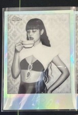 2026 Topps Chrome x Jennie Monochrome Mementos Insert #MM4 Aqua Refactor  /199 picture