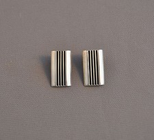 VINTAGE NAVAJO INDIAN STERLING SILVER BANDED EARRINGS 1