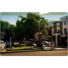 Lithia Square Ashland OR Home Of The Famous Lithia Water Vintage Postcard SP8-18 picture