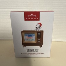 Hallmark Keepsake Peanuts Snoopy 