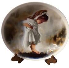 Zolan’s Children Collectors Plate By Donald Zolan “Sabrina In The Grass” 1st Ed picture