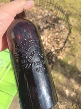 Antique 1902 Leinenkugel's Beer Pre Pro I Qt. Slug Plate Beer Bottle