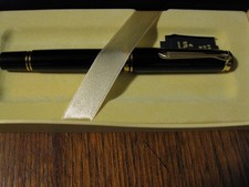 Pelikan M900 18 K 3B Fountain Pen Mint Condition -- Additional Pictures picture