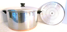 VINTAGE REVERE WARE 12 QT WIDE WITH COOKING RACK AND LID EXCELLENT picture
