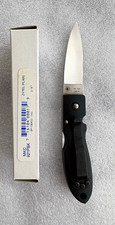 Spyderco 921 PBK Knife Ultra Rare new with original box picture