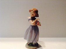 Lladro  01008247 Adorable Innocence,new,iBox, Utopia picture