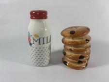 Pioneer Woman Ceramic Milk Bottle & Cookie Salt & Pepper Shakers Set Paint Chips picture