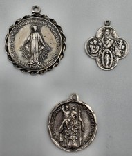 Vtg Sterling Silver Catholic Pendant Lot: 4-Way Cross & Large Miraculous Pendant picture