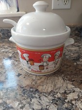 VTG WESTWOOD INTERNATIONAL SOUP TUREEN WITH LADLE CAMPBELLS KIDS 1996 picture