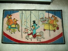 Rare 1959 Rug - Huckleberry Hound, Yogi Bear, Mr. Jinks, Pixie & Dixie - EX Cond picture