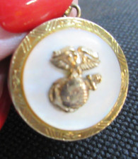 AMAZING~VINTAGE~WW11~MARINE INSIGNIA ON MOP~ SWEET HEART LOCKET WITH OLD PICTURE picture