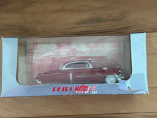 Collectible Retro Vitesse 1:43 scale die-cast Cadillac 