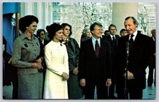 United Nations Secretary General Kurt Waldheim White House with Postcard PC085 picture