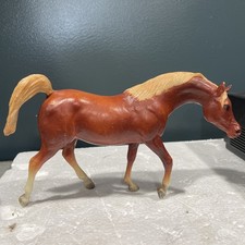 Vintage Bryer Red Sorrel sage stallion Horse picture