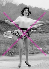 LEGGY DANCER TWIRLING 5 X 7 PHOTO LEGGY UPSKIRT BZ-TWIRLING picture
