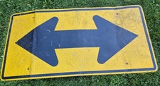 VINTAGE STREET SIGN 48