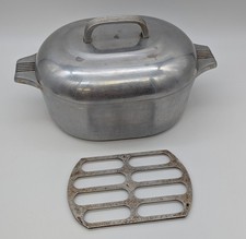 Vtg Wagner Ware Magnalite 4263 Roasterette Aluminum Roaster w/ Trivet picture