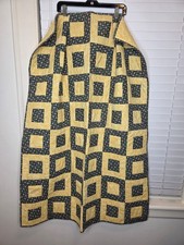 VTG 2000 Handmade Patchwork Quilt 36x37 Yellow & Floral picture